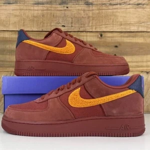 🔥Nike Air Force 1 Low x La Familia “Somos Familia” Redstone Men’s 10.5 NWB ✅ - Picture 1 of 4