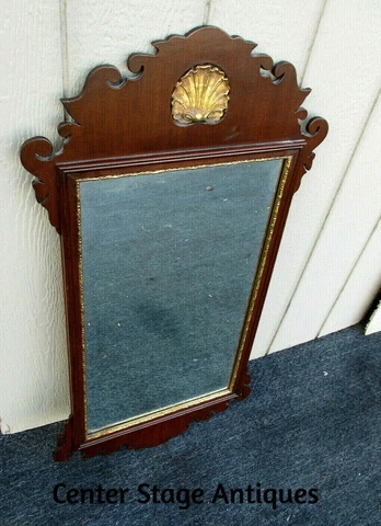 62879 FRIEDMAN BROTHERS Chippendale Mahogany Beveled Mirror Cover