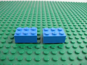 LEGO Ladrillo Azul 2x3 - Sin Soporte Cruzado - Juego de Construcción Legoland con Personas #3002old - Imagen 1 de 2