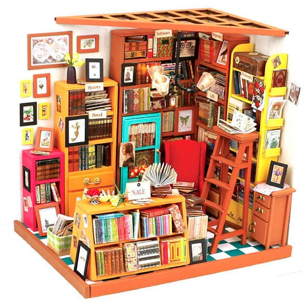 Rolife Sams Study Room Miniature Dollhouse - DG102