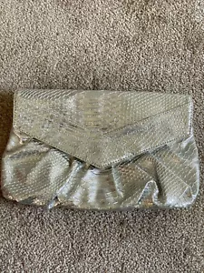 BORSA POCHETTE ARGENTO UE Urban Expressions - Foto 1 di 5
