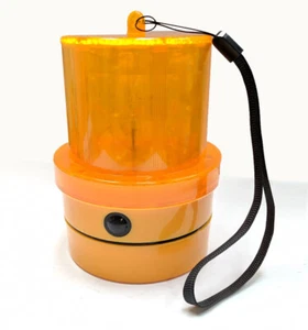 CARGO 172253 Amber LED Battery Powered Beacon Portable Magnetic - No Wiring - Picture 1 of 2