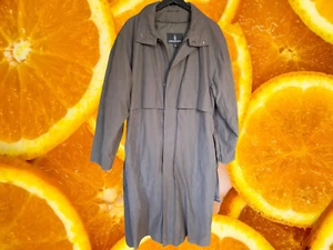 New London Fog Tan Trench Coat With Zip in Lining Size 38R - Picture 1 of 7