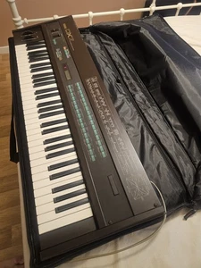 Yamaha DX7 - Bild 1 von 7