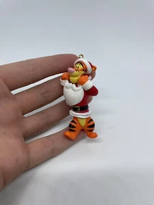 2013 A Bounci-ful Christmas Hallmark Ornament Winnie the Pooh Collection MINT - Bild 1 von 3