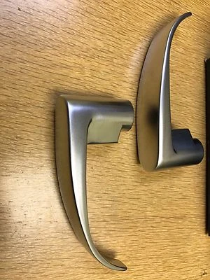 NEW Yale 11CS Passage Satin Stainless Finish - Image 1 of 4