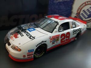 2001 #29 Kevin Harvick GM Goodwrench Service Plus Clear 1 24 RCCA Elite Chassis