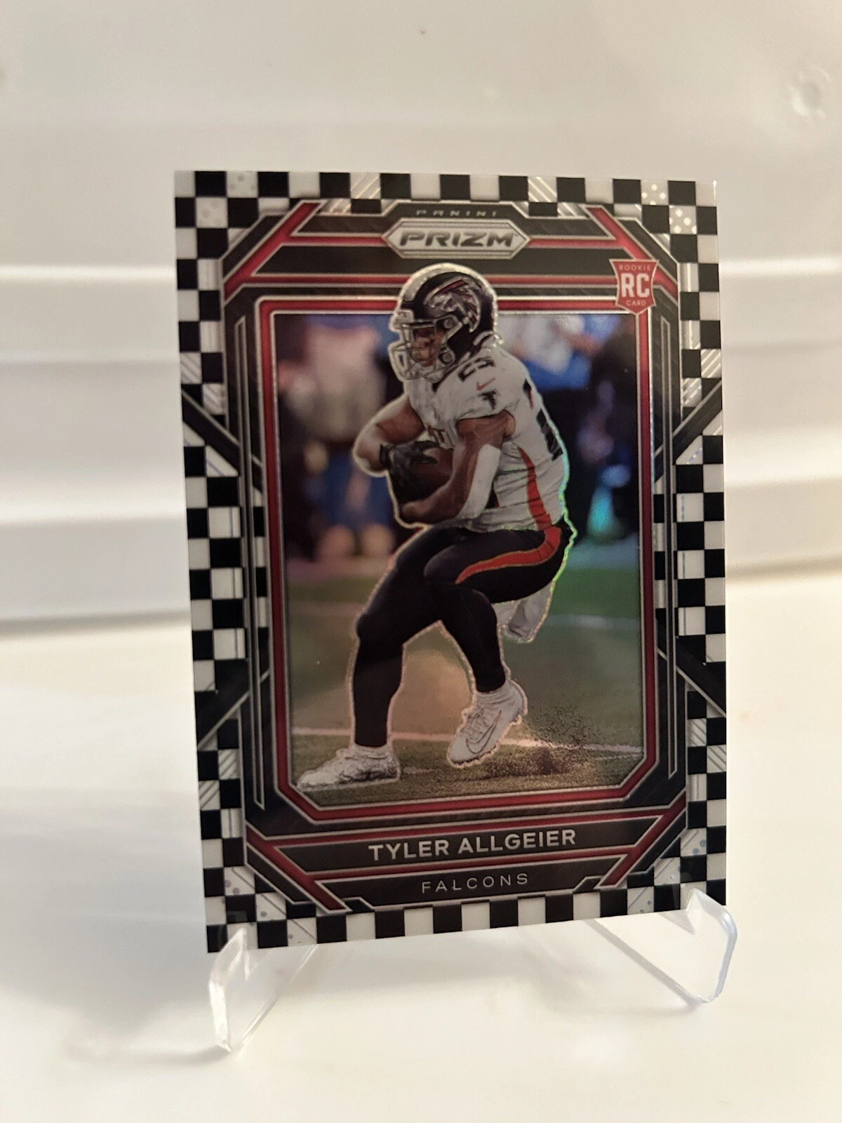 2022 Panini Prizm Prizms Black and White Checker #344 Tyler Allgeier RC