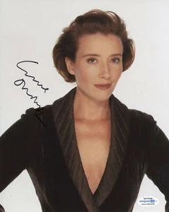 EMMA THOMPSON SIGNED 8x10 PHOTO! MATILDA CRUELLA DOLITTLE ACOA COA EXACT PROOF! - Picture 1 of 3