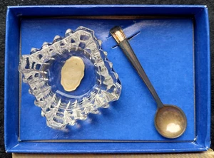 Westmorland Sterling Silver Spoon & Crystal Salt Cellar John & Priscilla Lot 9 - Picture 1 of 5
