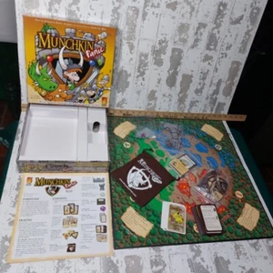 Munchikin Panic - Fireside Games - Steve Jackson - Complete Boardgame - Picture 1 of 13