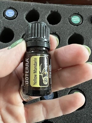 Aceite esencial de mandarina amarilla DoTERRA sin abrir caducidad 2/2025 Foto 1 de 2