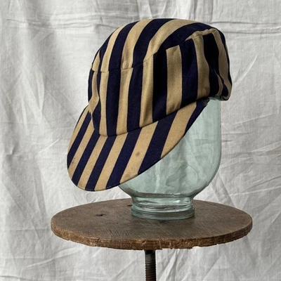 Sombrero de lana de cricket vintage de Inglaterra 'Gieves' de los años 40 Foto 1 de 4