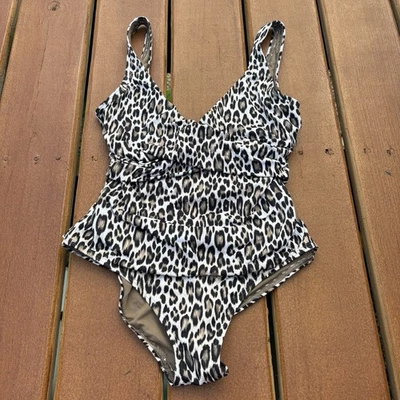 Women’s Tommy Bahama Leopard Cheetah Animal Print One Piece Swimsuit Size Small - Image 1 of 4