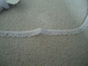 White Gathered Eyelet Lace Trim 1 Yard X ½” Wide  - Picture 1 of 4