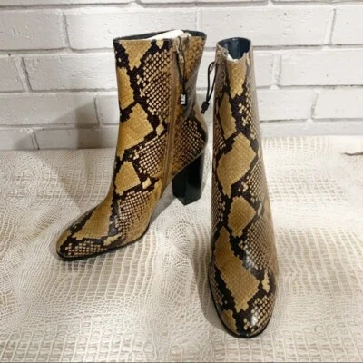 Botines Zara para mujer de cuero con estampado animal - talla 10  Foto 1 de 4
