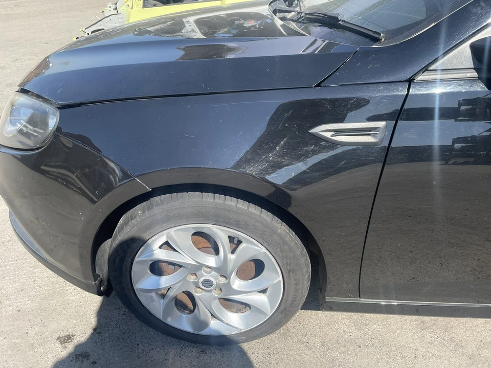 MG MG6 Passengers Front Wing / Black PBB / 2014 - Image 1 of 1