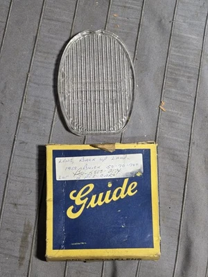 Buick Roadmaster 1958 NOS GM lente trasera ligera 5949235 guía de luz de vidrio transparente Foto 1 de 4