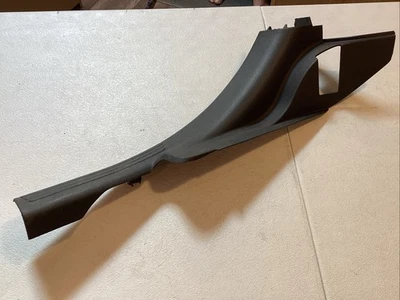 Dodge Magnum 2008 cubierta de moldura de placa de desgaste alféizar de puerta lateral del pasajero trasero derecho  Foto 1 de 4