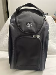 Einzigartige & nützliche Nike Golfausrüstung Kleidung Schuhe schwarz grau Tasche 16” x 12” selten - Bild 1 von 12