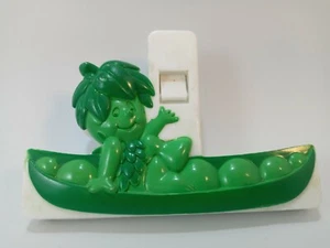 Little Jolly Green Giant Sprout. (C) - Picture 1 of 4