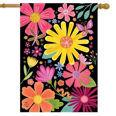 Bandera Briarwood Lane Spring Fling House Foto 1 de 4