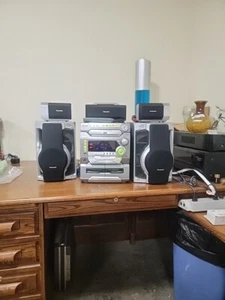 Panasonic  DVD Stereo System SA-DK1 ( 5 DVD Changer) With Speakers. For Parts - Picture 1 of 1