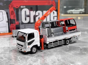 EY GCD 1:64 White Fuso Fighter Crane Truck Head Model Diecast Display Car - Picture 1 of 12