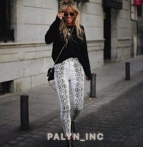 Las mejores ofertas en Pantalones de Tamaño Regular Zara animal print para  mujer | eBay