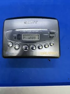 Reproductor de cassetes Sony FM/AM Walkman WM-FX451 con clip para cinturón por favor lee - Imagen 1 de 8