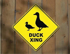 Niedliche Ente XING 12" Schild (9x9 SQ) wetterfest PVC Zaun Tor Scheune Kreuzung X-ING - Bild 1 von 1
