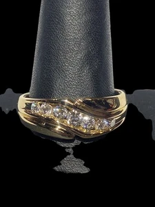 Anillo de moda de diamantes para caballero 7 diamantes 0,41 quilates T.W. Oro Amarillo 14K (MP1046193) - Imagen 1 de 1