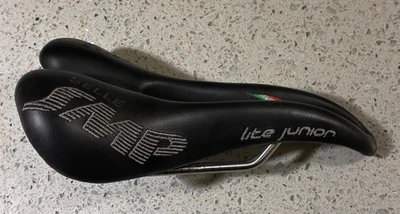 Cubierta de cuero para silla de montar Selle SMP Lite Junior hecha en Italia Foto 1 de 4