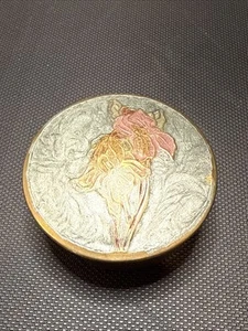 Beautiful Vintage Brass Floral Trinket Round Jewelry Dish & Lid Iris Flower - Picture 1 of 5