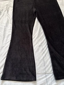 Women’s Yours Black Velvet Ribbed Flared Leg Trousers. Size UK 22 Brand New - Picture 1 of 16