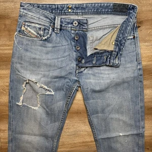 Diesel Jeans Men 31x32 Blue Larkee Slim Straight Destroyed Ripped Rockstar Alter - Picture 1 of 15