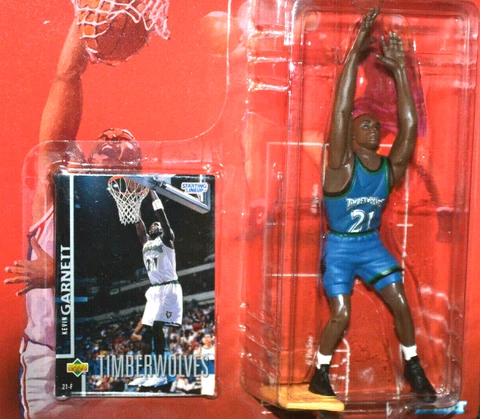 Minnesota Timberwolves Kevin Garnett 1998 NBA Starting Lineup Kenner Figure Cover