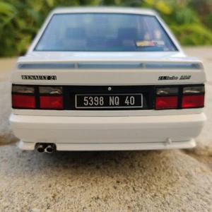 VOITURE SOLIDO RENAULT 21 2L TURBO MK1 BLANC GLACIER 1988 1:18 NEUF BOITE - Photo 1/12