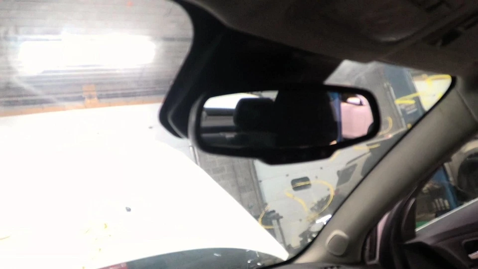 Rear View Mirror With Automatic Dimming Opt DD8 Fits 13-20 ENCORE 734688 - Изображение 1 из 2