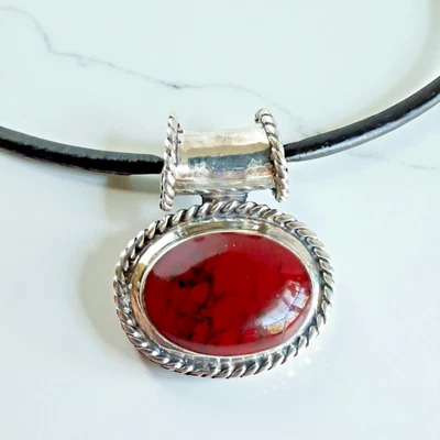 México 925 Colgante Jaspe Rojo Esterlina en Collar de Cordón de Cuero Negro de 3 mm 16-19" Foto 1 de 4