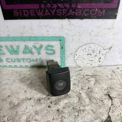 89-94 Nissan 240sx Botão de Descongelamento Traseiro S13 Interruptor ON/OFF Fabricante de Equipamento Original  - Imagem 1 de 4