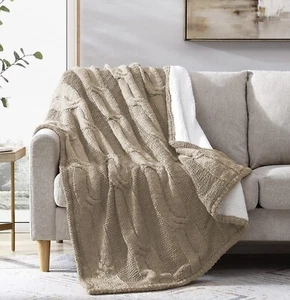 Modern Threads Aspen Khaki Acrylic Reversible Throw, 50” X 60”,Reverse To Sherpa - Picture 1 of 5