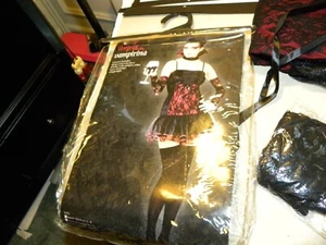 NEW Vampire Halloween Costume Women Size Medium-Large (10-14) see description - Picture 1 of 3