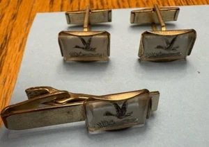 Art Deco Pioneer Glass Duck Bullet Back Cufflinks Swank - Picture 1 of 3