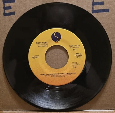 Мягкая клетка: испорченная любовь/куда делась наша любовь/что! - Sire 45 об/мин запись - EX - Изображение 1 из 2