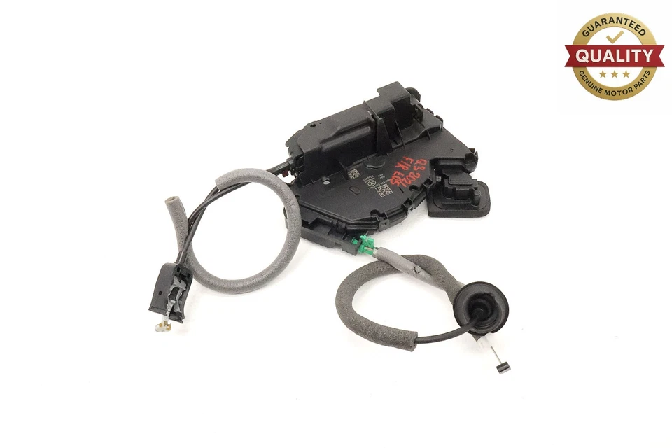 2019 - 2024 AUDI Q3 ATUADOR DE TRAVA DE PORTA FRONTAL DIREITA FABRICANTE DE EQUIPAMENTO ORIGINAL 5TB837016C - Imagem 1 de 4