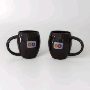 Dunkin Donuts Kaffeebecher Tee 2009 DD Braun Fassform 2er Set - Bild 1 von 5