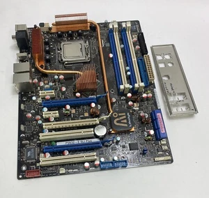 Placa madre Asus P5N32-E SLI Plus Socket 775 (LGA775) completa con placa posterior - Imagen 1 de 5