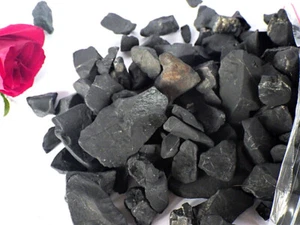 JEWELLERY PIECE Reflexology Chippings Undrilled Shungite Shungite Algae Charcoal 1000g - Picture 1 of 3