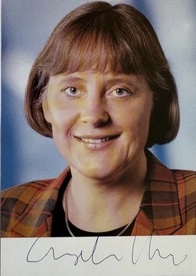 Angela Merkel signiert Kanzlerin Karte Original Unterschrift Signatur Autogramm - Bild 1 von 4